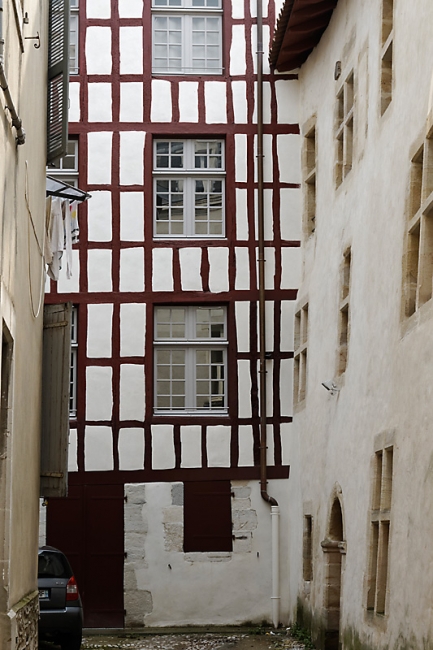 Bayonne-Avril 2012-010